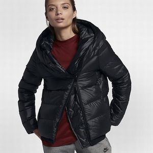 Nike Puffer Coat (down filled)